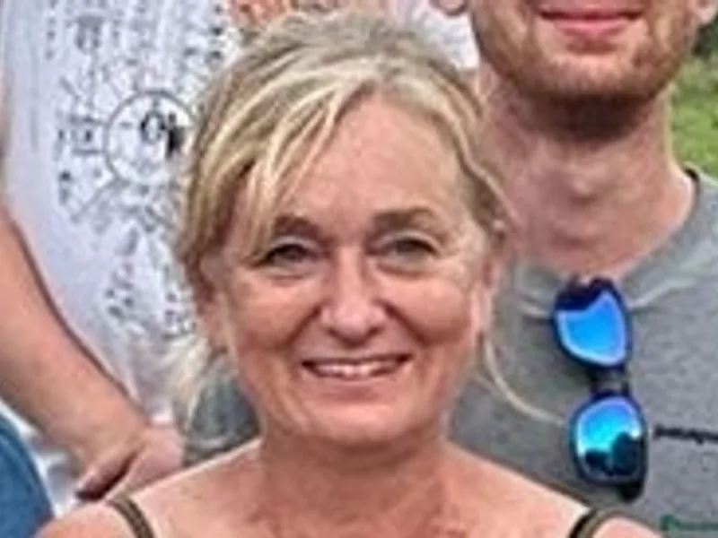 PAULA photo 1